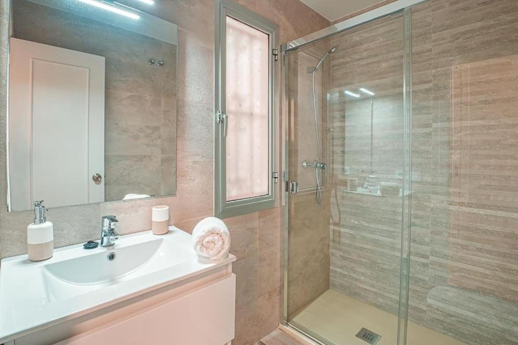 Apartamento New Folch Sevilla B Экстерьер фото